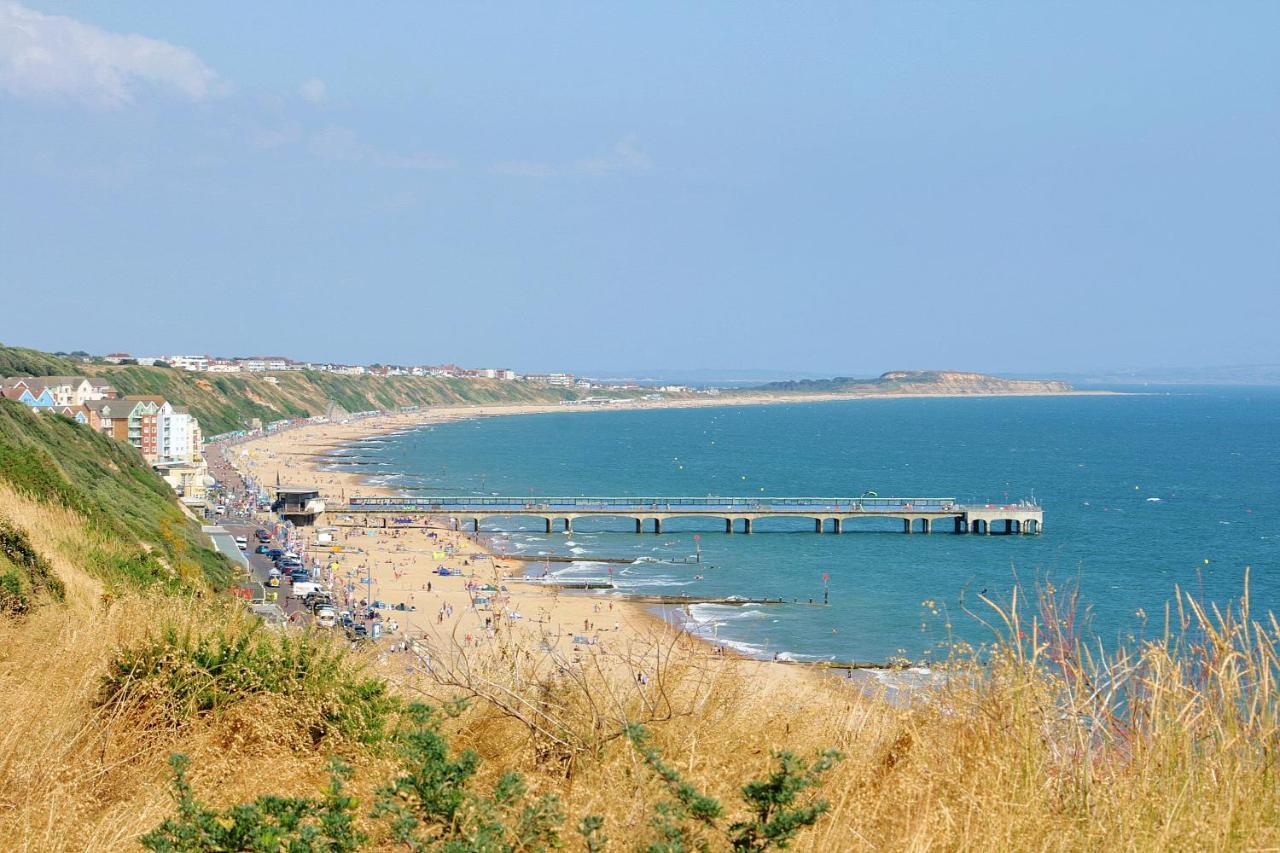 Boscombe * Bornemouth